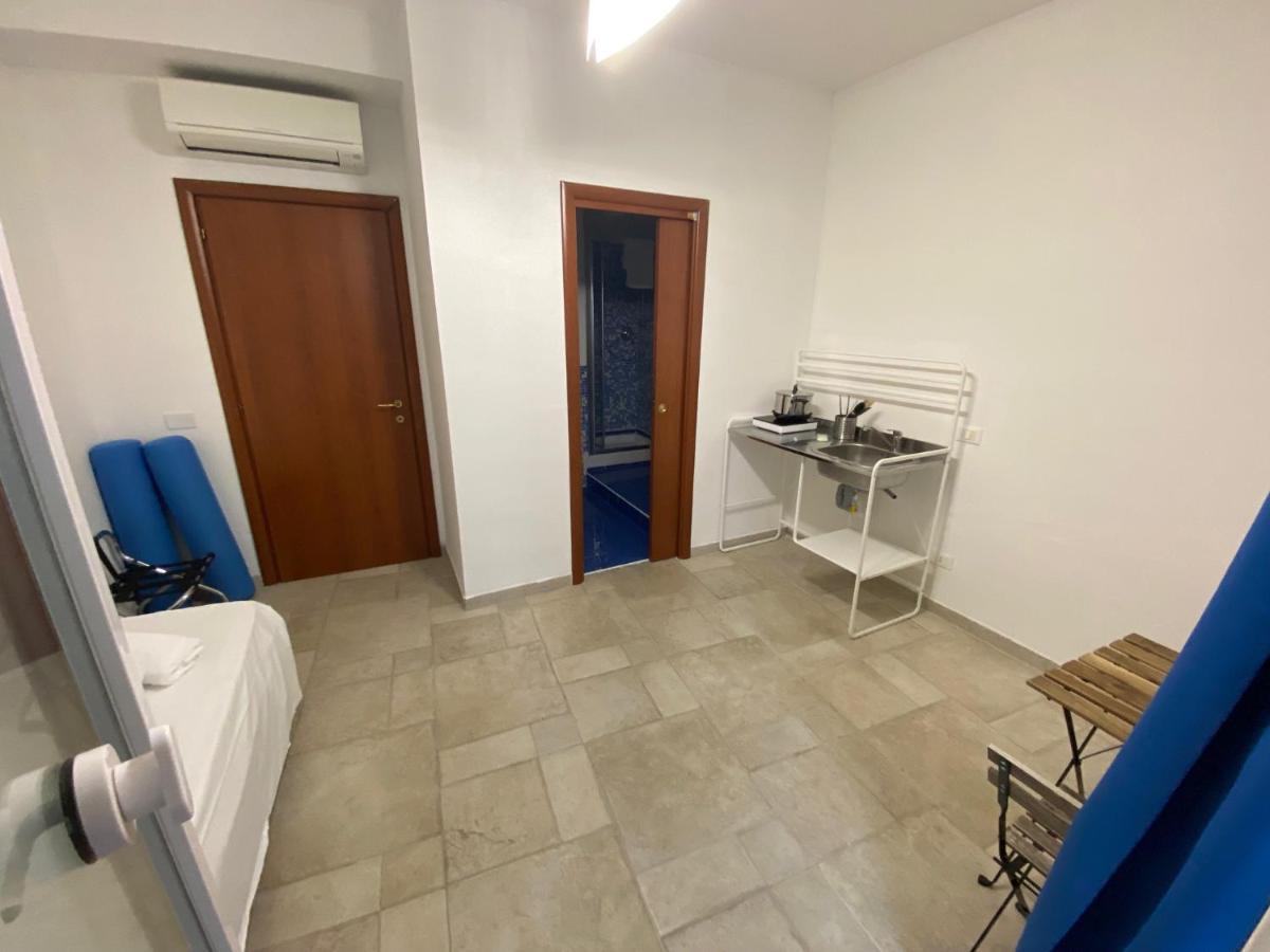 Galleria Frascati Rooms And Apartment Екстер'єр фото