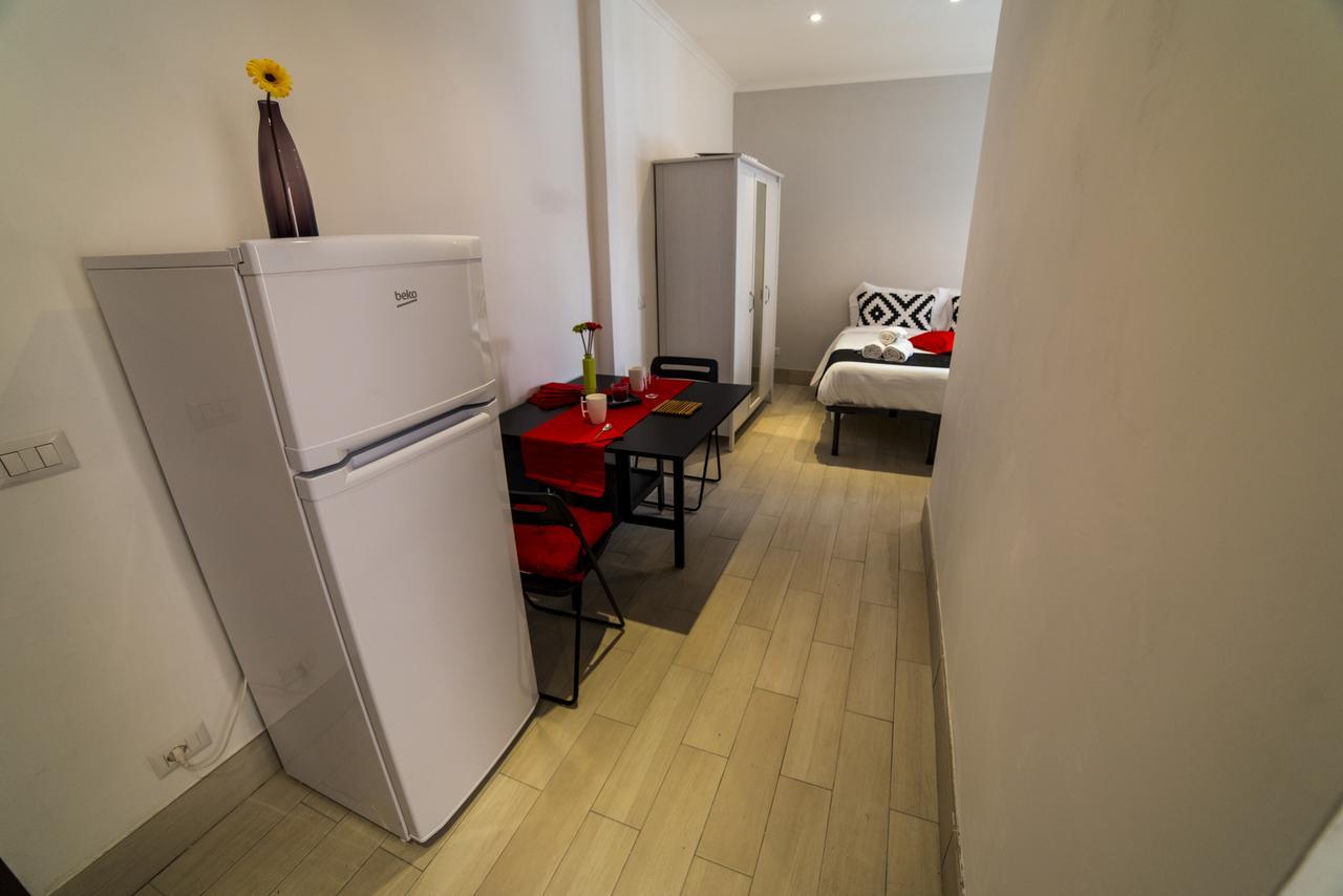 Galleria Frascati Rooms And Apartment Екстер'єр фото
