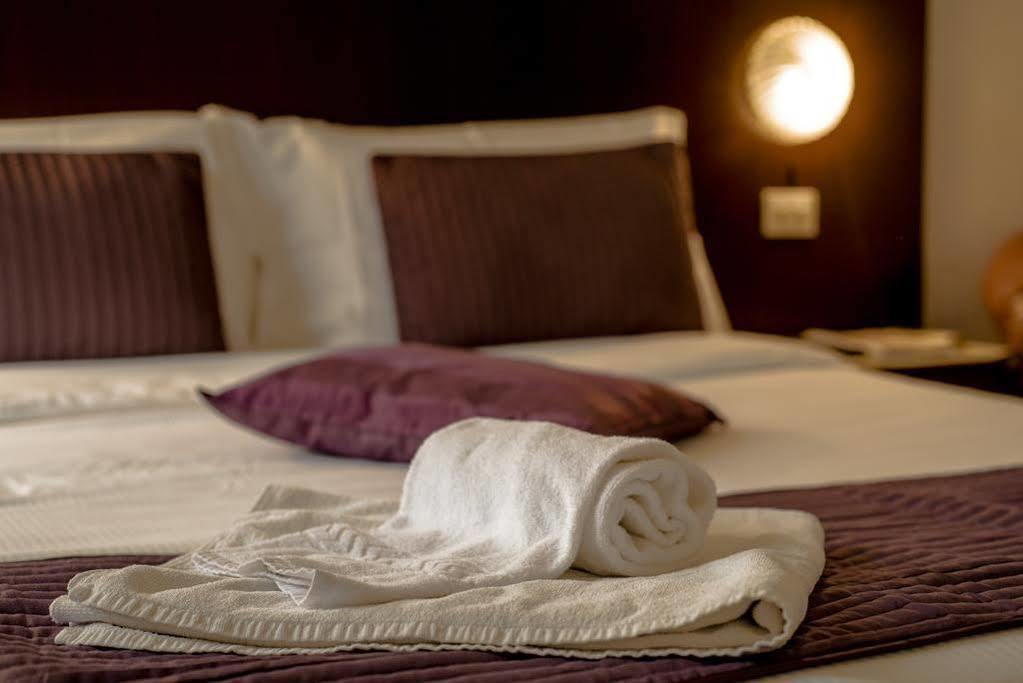 Galleria Frascati Rooms And Apartment Екстер'єр фото