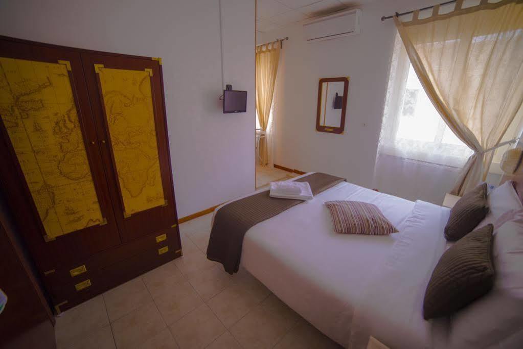 Galleria Frascati Rooms And Apartment Екстер'єр фото