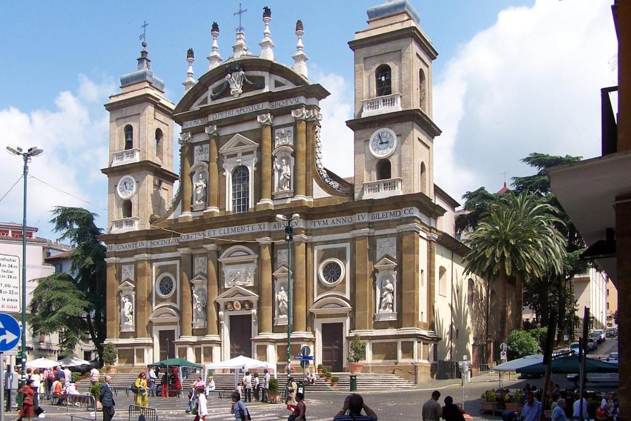 Galleria Frascati Rooms And Apartment Екстер'єр фото